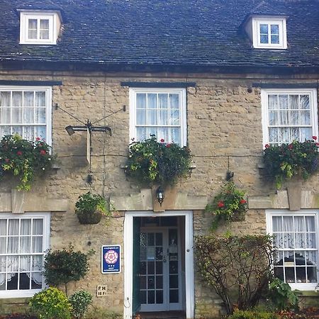 The Witney Guest House Bagian luar foto
