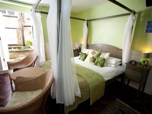 The Witney Guest House Bagian luar foto